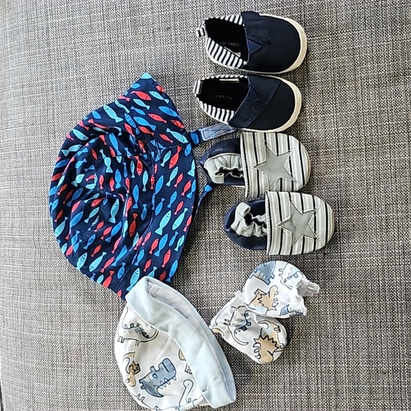 Baby accessories bundle - Picture 1 of 1